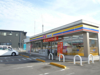 ミニストップ新居浜松原町店まで916m