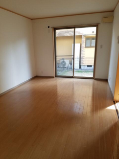 姫路市飾磨区中島３丁目のアパートの画像