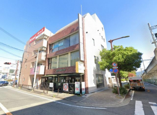 兵庫県川西市中央町の店舗一部の画像