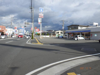 ローソン松山問屋町店まで78m