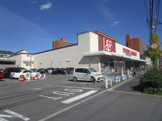 コープ若江店まで585m