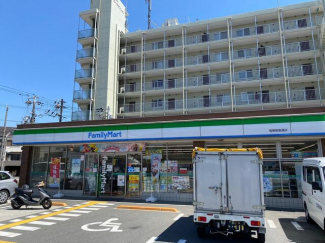 ファミリーマート稲穂姫島通店まで247m