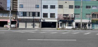 栄町港３－５－１９　屋根付き駐車場の画像