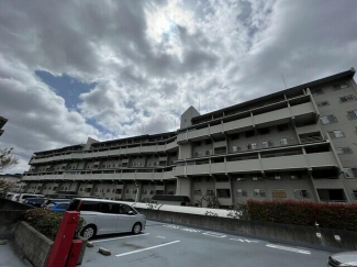 公社山田西団地Ａ８棟の画像