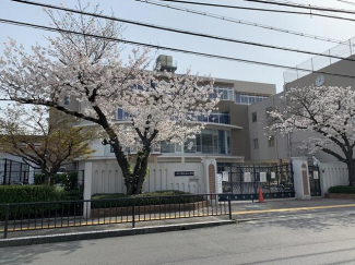 八尾市立南山本小学校まで400m