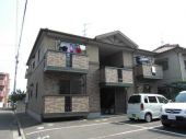 松山市西長戸町のアパートの画像