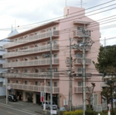 東温市志津川のマンションの画像