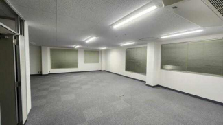 大東町テナントビル　東館４Ｆの画像