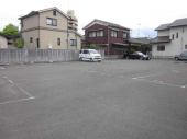 松山市生石町の駐車場の画像