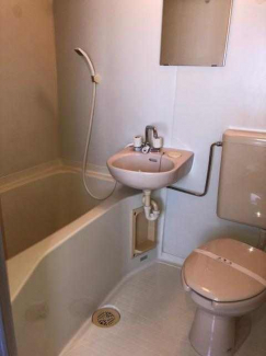 洋式トイレ・浴室