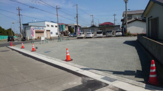 A号地付近南側道路より