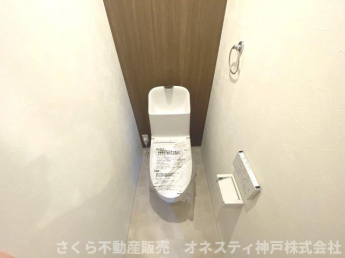 2階トイレの写真です。