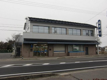 滋賀銀行栗東トレセン前支店まで3601m