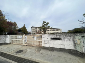 奈良市立西大寺北小学校まで549m