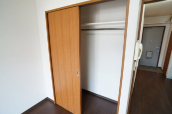 大きなクローゼット