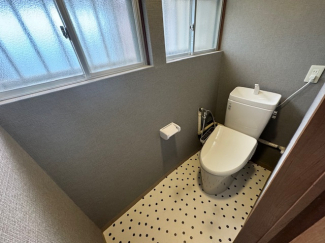 シンプルで使いやすいトイレです