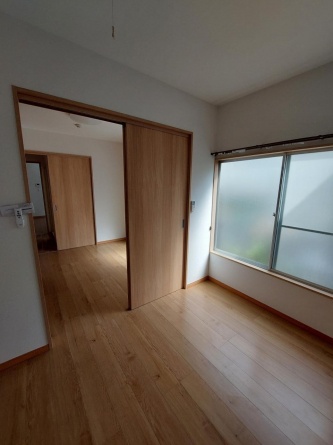 松山市築山町のアパートの画像