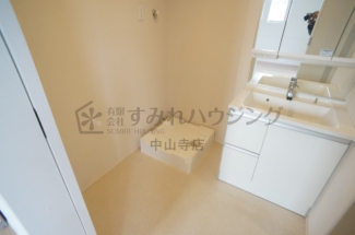 【洗面所】