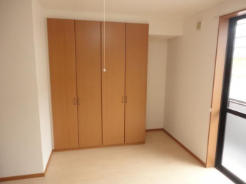 新居浜市沢津町１丁目のアパートの画像