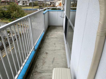 【バルコニー】