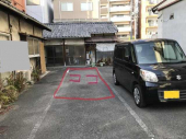 松山市柳井町２丁目の駐車場の画像