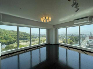 １９階建最上階で松山の街の景色はあなたのもの