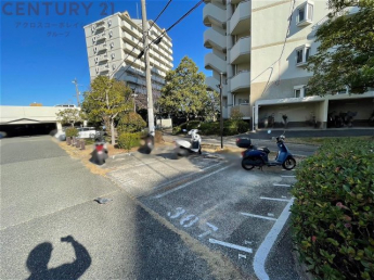 バイク置場　空き状況は随時ご確認ください。