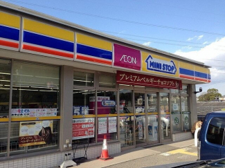 ミニストップ堺美木多上店まで921m