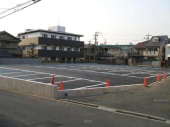 帝塚山駅前駐車場の画像