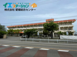 新居浜市立浮島小学校まで398m