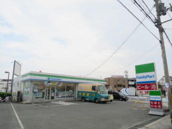 ファミリーマート大東諸福店まで347m