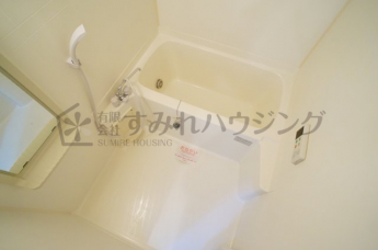 参考、同建物・反転間取りの号室