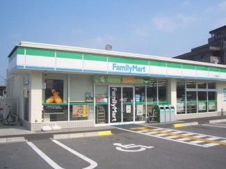 ファミリーマート 大津唐崎店まで5500m