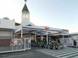 ダイキ伊予店様まで700m