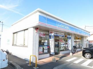 ローソンサクラメント通り店様まで290m