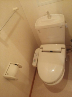 落ち着いたトイレです