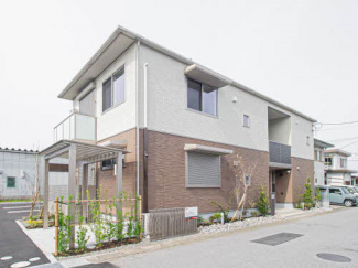 積水ハウスの賃貸住宅シャーメゾン！
屋根付き駐輪場もあります。