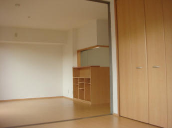 【居間・リビング】