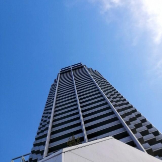 駅直結の高層マンション