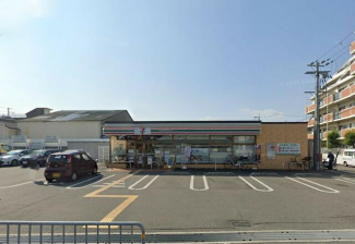 セブンイレブン泉大津下之町店まで216m