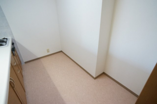 参考、同建物・同間取りの号室