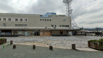 西条駅まで1300m