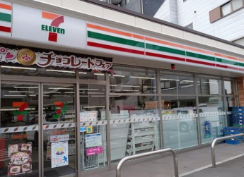 セブンイレブン大阪勝山南４丁目店まで225m