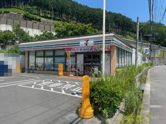 セブンイレブン茨木桑原店まで1100m