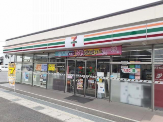 セブンイレブン近江八幡若宮町店まで290m