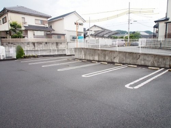 駐車スペースもあります