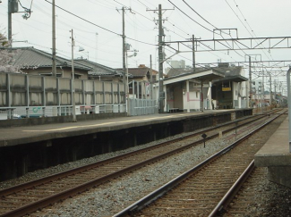 山陽電鉄亀山駅まで1,100ｍ