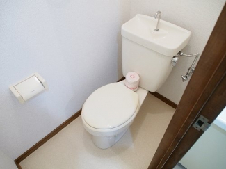 トイレもきれいです