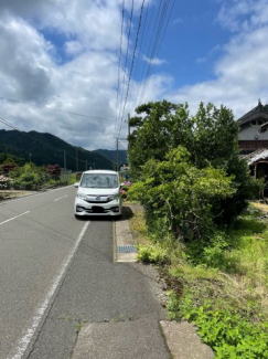 前面道路の様子（建物は2023.12解体済み）