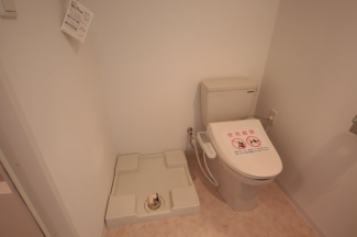 ゆったりとした空間のトイレです